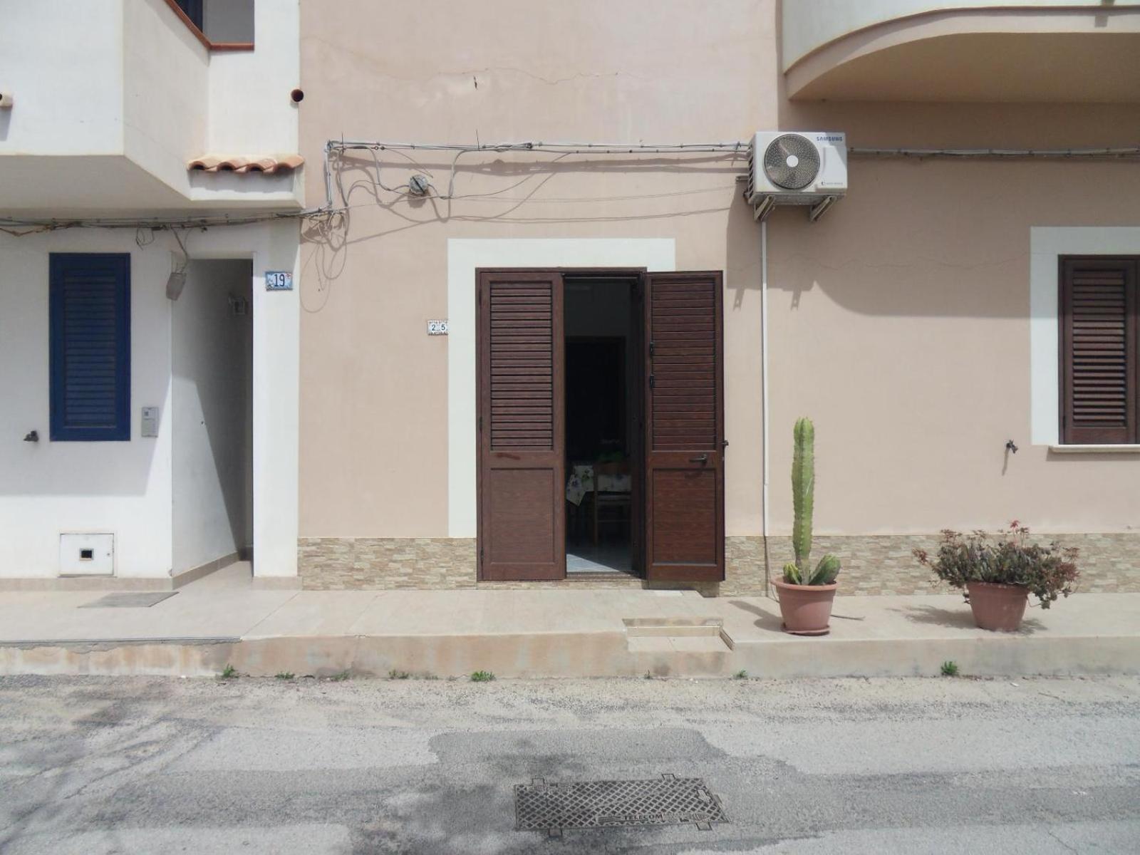 Apartment Vincenzo Lampedusa